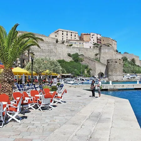 En Bois By Interhome * كالفي